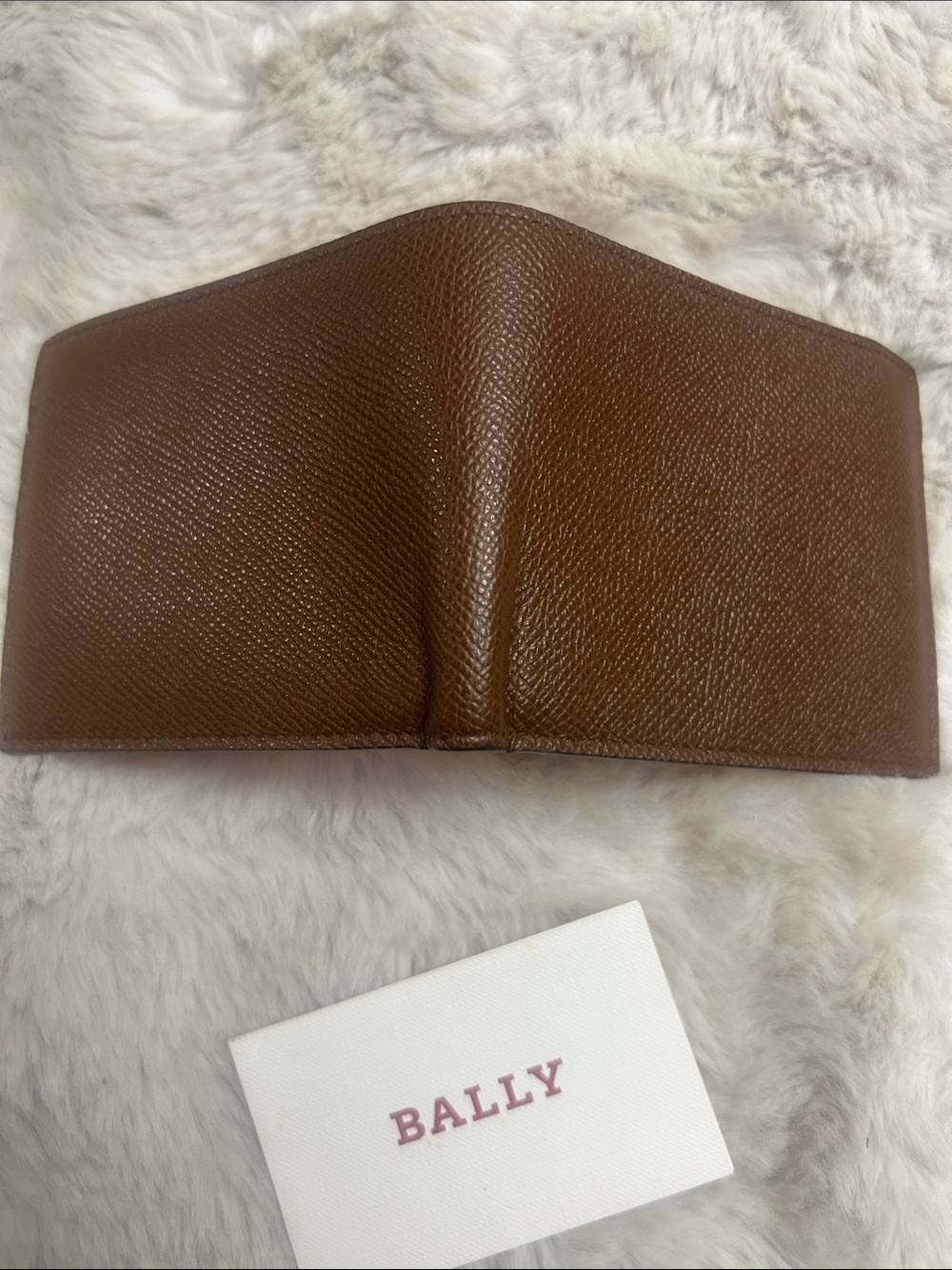 Bally brown and orange pebbled leather bifold wallet NWOT Retails $350-$480 - Picture 13 of 15